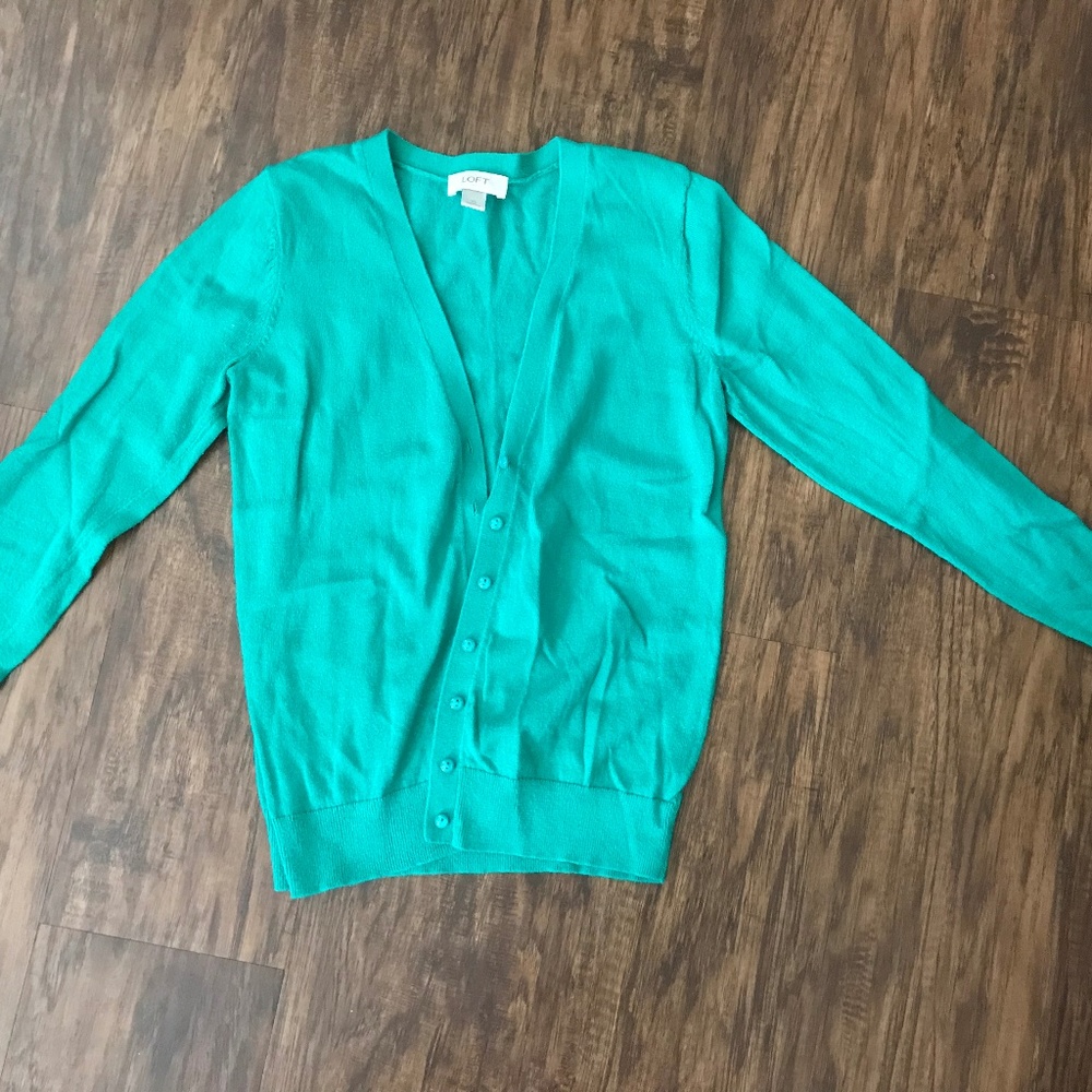 LOFT green sweater/cardigan in size XS